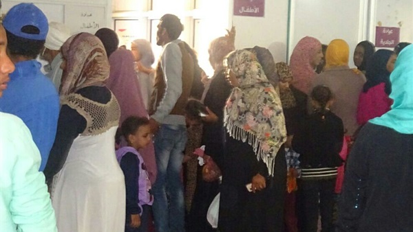 القافلة الطبية لجامعة