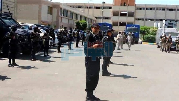 بدء انتشار قوات الشرطة
