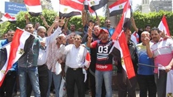 ميدان التحرير يعج