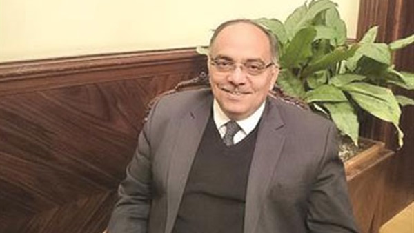 الدكتور الدكتور شريف