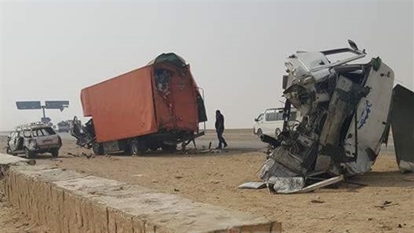 انقلاب سيارة ببني
