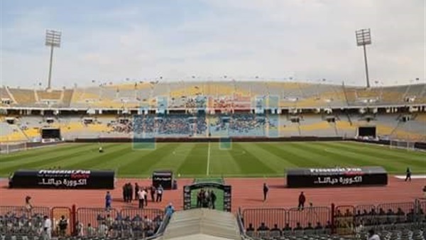 استاد برج العرب