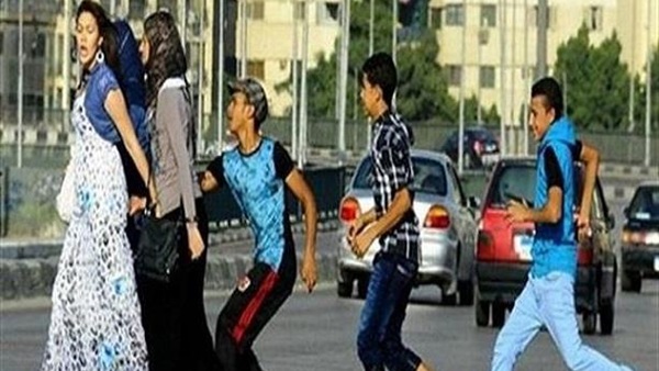 القبض على طلاب بتهمة
