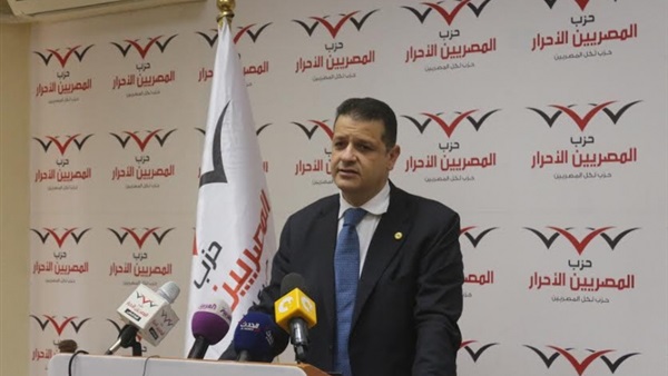 النائب طارق رضوان