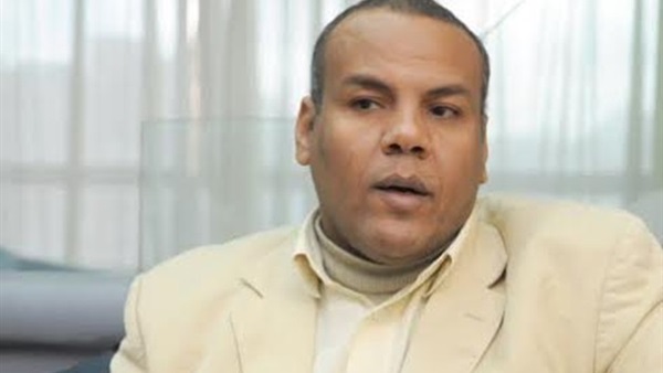الكاتب أبوبكر الديب