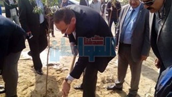 رئيس جامعة القناة