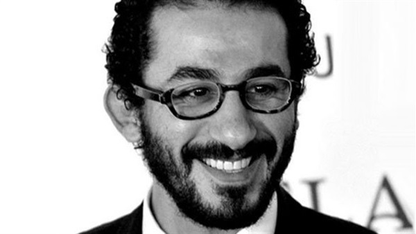 الفنان أحمد حلمي
