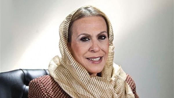 نيفين لطفي