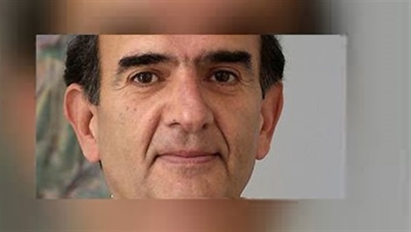 حسن بهنام رئيس الغرفة