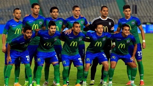 معسكر مغلق لـالمقاصة