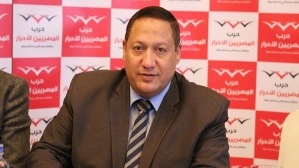  العقيد أشرف جمال،