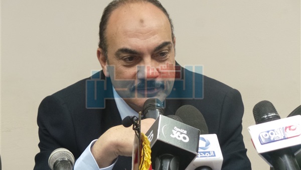 اللواء رضا فرحات،