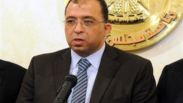 الدكتور أشرف العربي