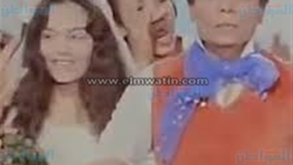 فنانات أصبن بالجنون