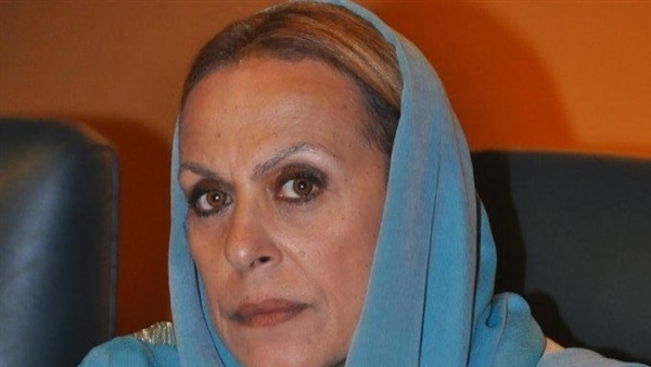 نيفين لطفى