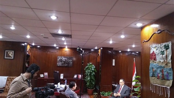 الإعلامي عمرو عبدالحميد