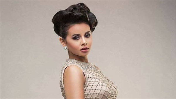 منة عرفة