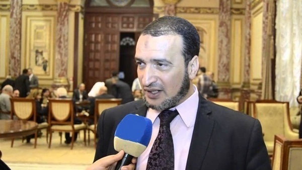 الدكتور مدحت نجيب،