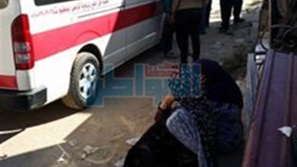 مصرع شخصان وإصابة