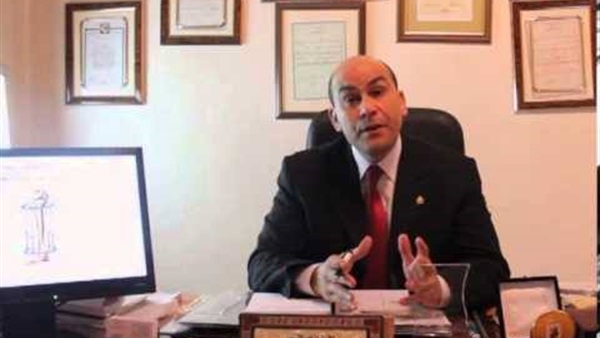 الدكتور خالد عمارة