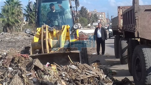 رفع 140 طن قمامة