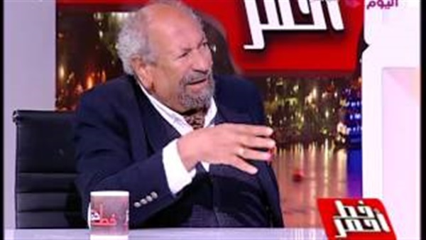 خط أحمر