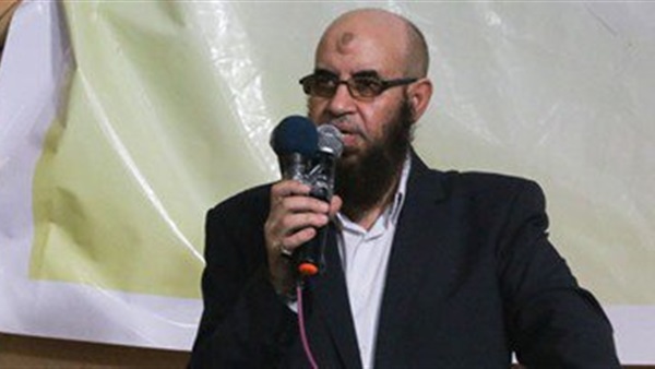 يونس مخيون
