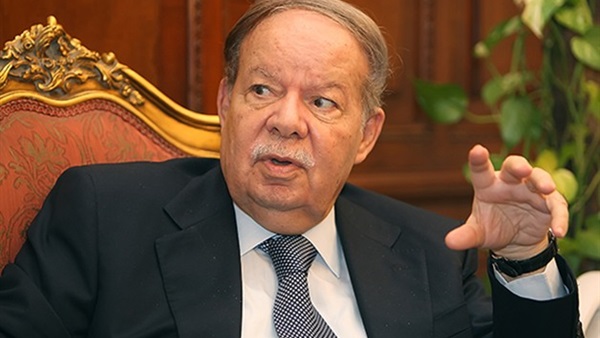 أحمد فتحي سرور