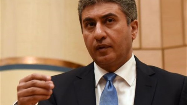 شريف فتحي وزير الطيران