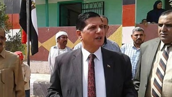 صلاح عثمان وكيل وزارة