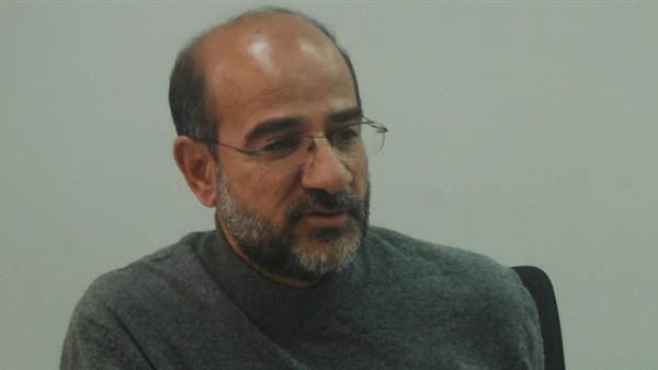 عامر حسين رئيس لجنة