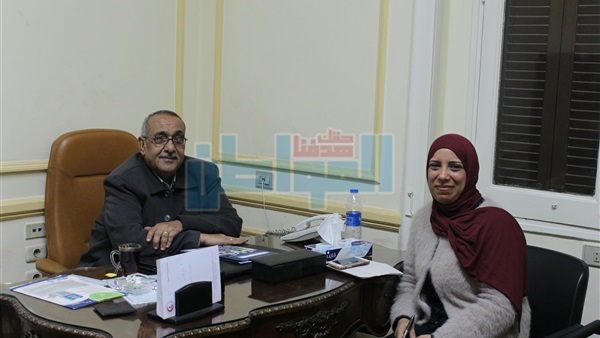 لقاء حواري مع نقيب