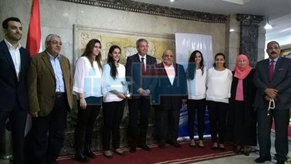 وزير الرياضة يكرم