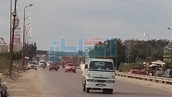 إضاءة الأعمدة نهارا