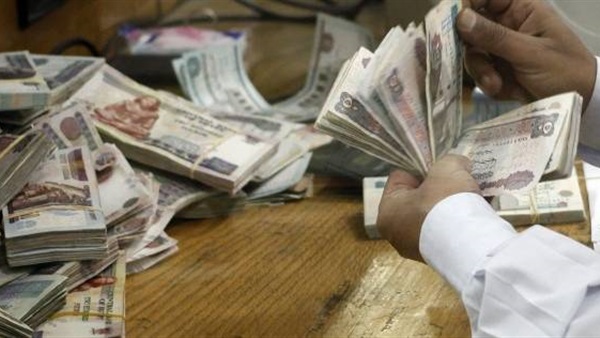رواتب العاملين -