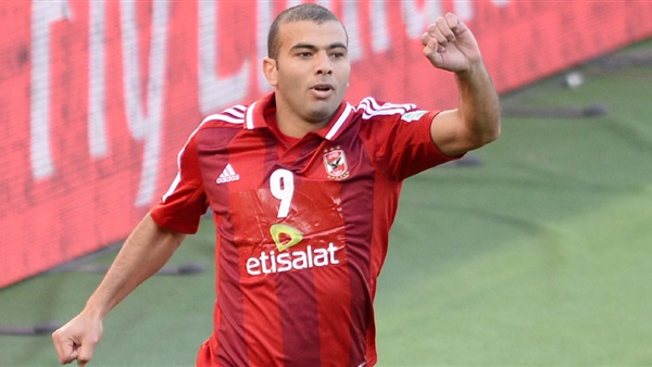 عماد متعب لاعب النادي