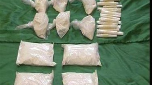 10 لفافات هيروين