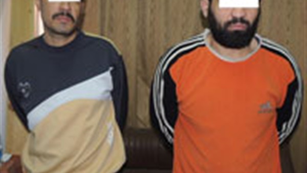 حبس اثنين من الافراد