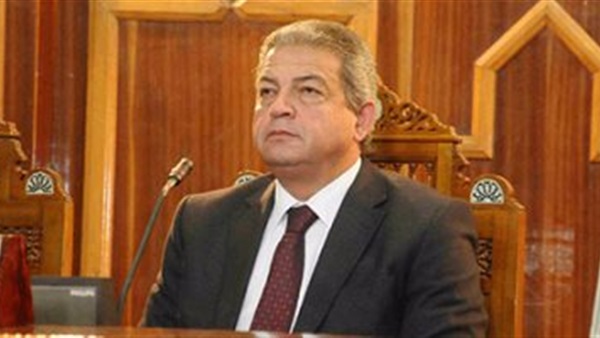 وزير الشباب والرياضة