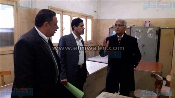 تحويل سبعة موظفين
