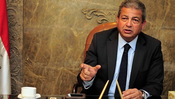 خالد عبدالعزيز