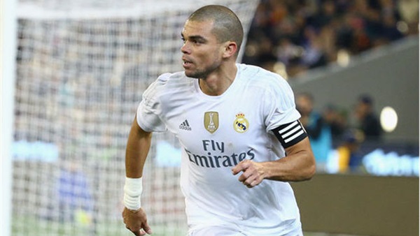 بيبي مدافع ريال مدريد