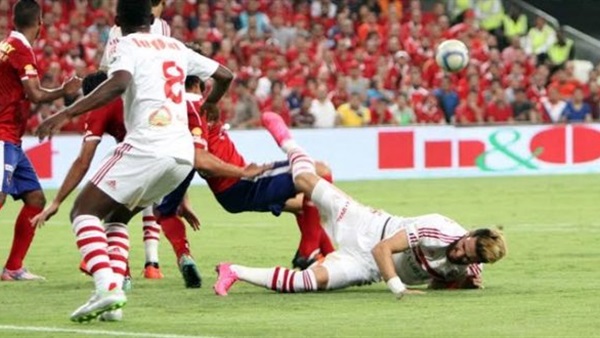الأهلي والزمالك -