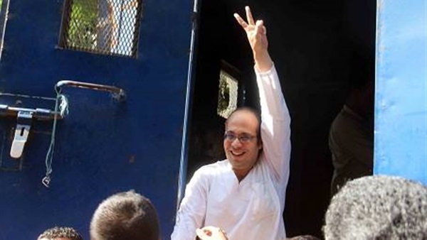 الناشط أحمد ماهر