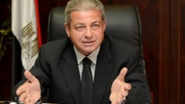 خالد عبد العزيز