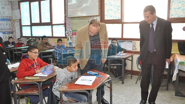 محافظ بني سويف يتفقد