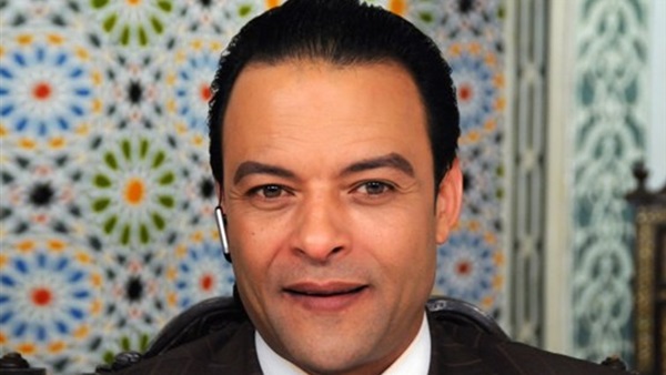 الفنان هشام عبد