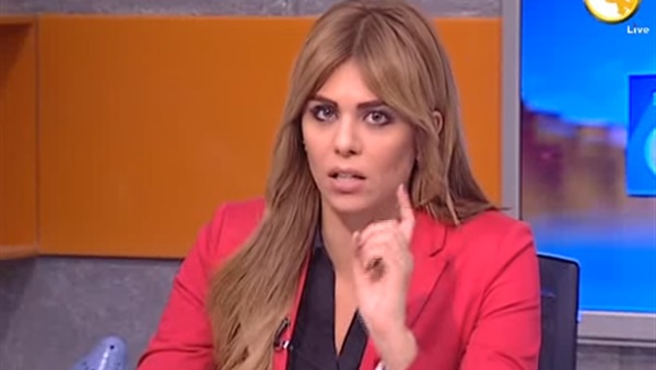 الإعلامية نهاوند