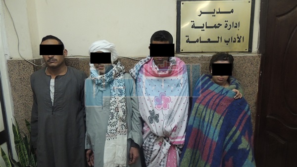 المتهمين