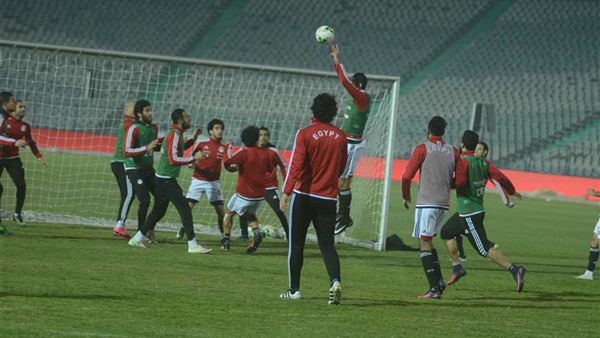 الأمطار تعرقل تدريب
